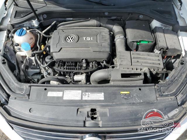 1VWAT7A32HC032968 2017 VOLKSWAGEN PASSAT photo no. 11