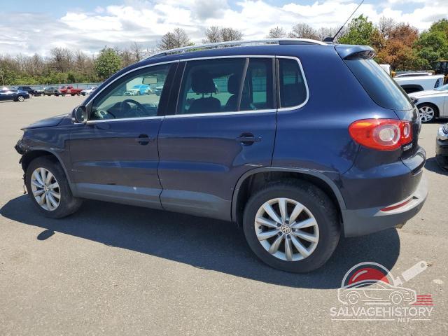 WVGAV7AX9BW503953 2011 VOLKSWAGEN TIGUAN photo no. 2