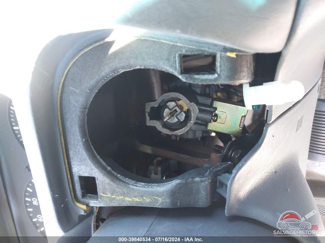 4T1BG22K51U058724 2001 TOYOTA CAMRY photo no. 6