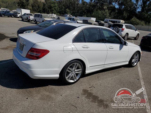 WDDGF4HB0EG257190 2014 MERCEDES-BENZ C-CLASS photo no. 3