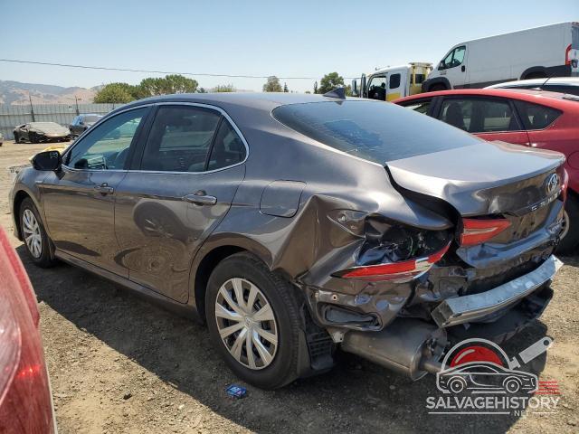 4T1C31AK1LU520338 2020 TOYOTA CAMRY photo no. 2