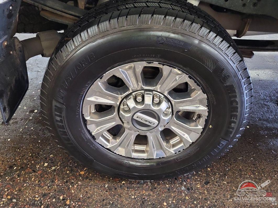 1FT7W2BT4HED26673 2017 FORD F-250 photo no. 6