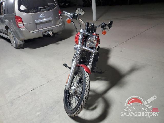 1HD1GPM10DC304170 2013 HARLEY-DAVIDSON FX photo no. 2