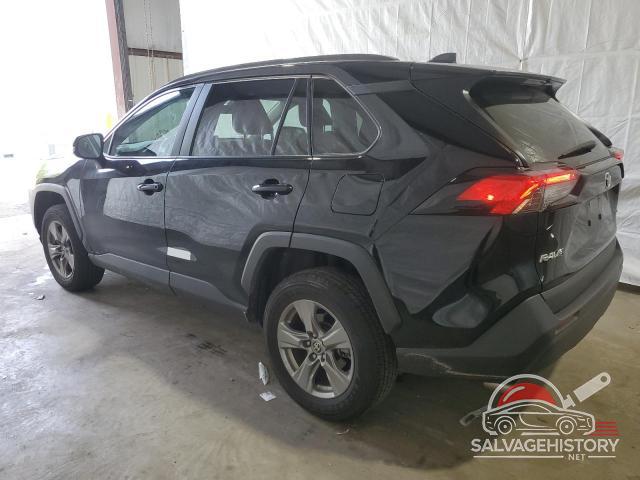 2T3W1RFV4PW271440 2023 TOYOTA RAV4 photo no. 2