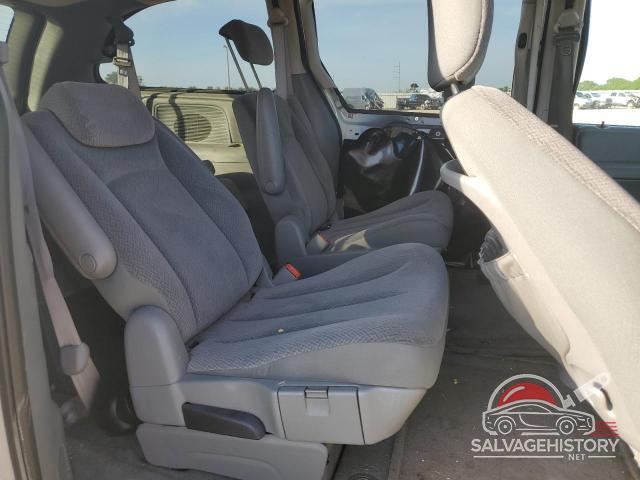 2C4GP44R05R440162 2005 CHRYSLER MINIVAN photo no. 11