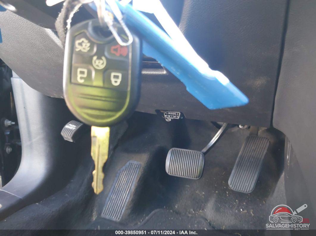 1FAHP2E84GG144019 2016 FORD TAURUS photo no. 11