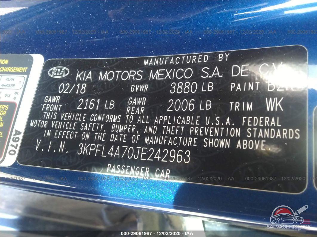 3KPFL4A70JE242963 2018 KIA FORTE photo no. 9