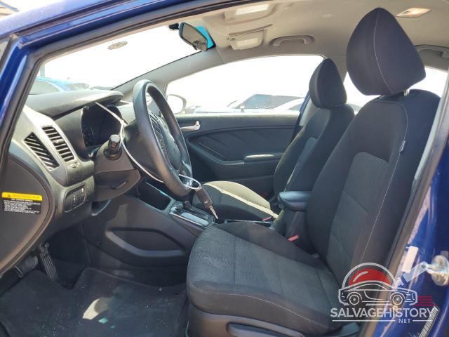 3KPFK4A75JE205670 2018 KIA FORTE photo no. 7