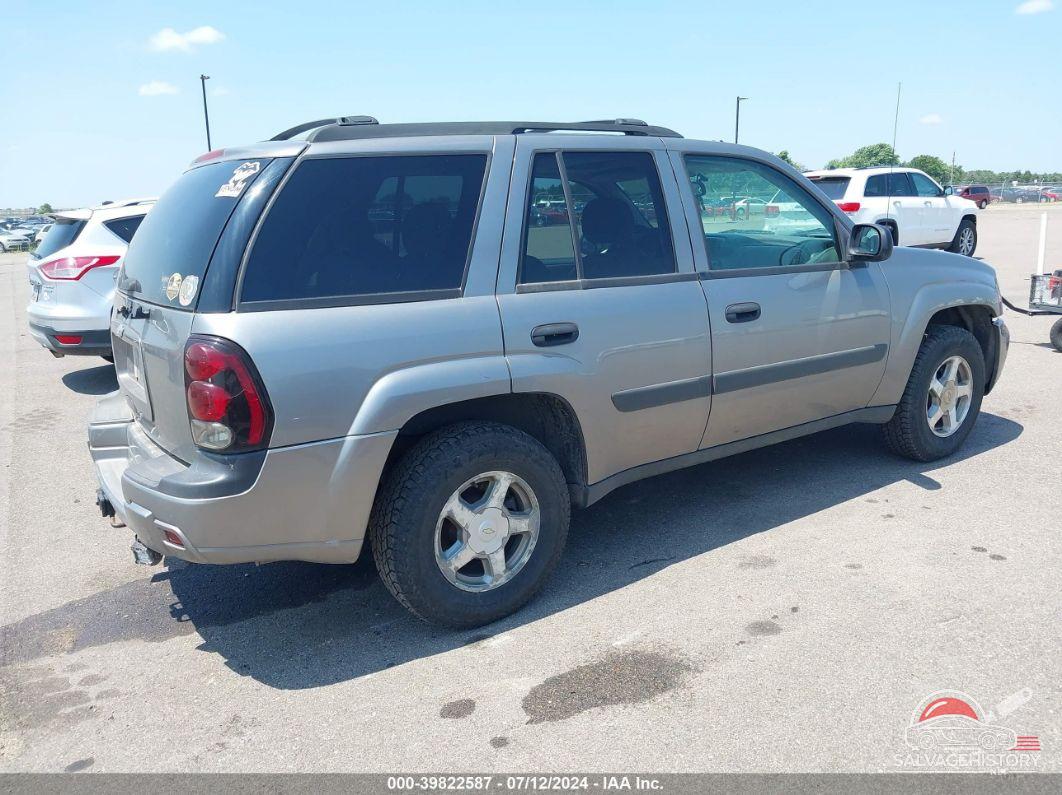 1GNDT13S652168319 2005 CHEVROLET TRAILBLAZER photo no. 4