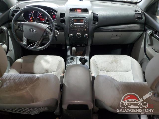 5XYKT3A14BG043231 2011 KIA SORENTO photo no. 8