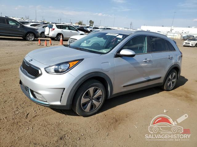 KNDCM3LD5K5345032 2019 KIA NIRO photo no. 4