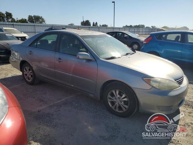 4T1BF30K75U613609 2005 TOYOTA CAMRY photo no. 4