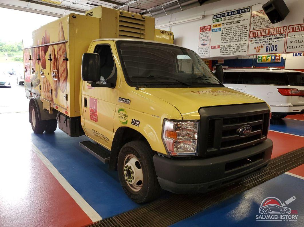 1FDXE4FS5KDC07720 2019 FORD ECONOLINE photo no. 9