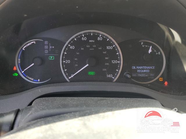 JTHKD5BHXB2037947 2011 LEXUS CT 200 photo no. 9