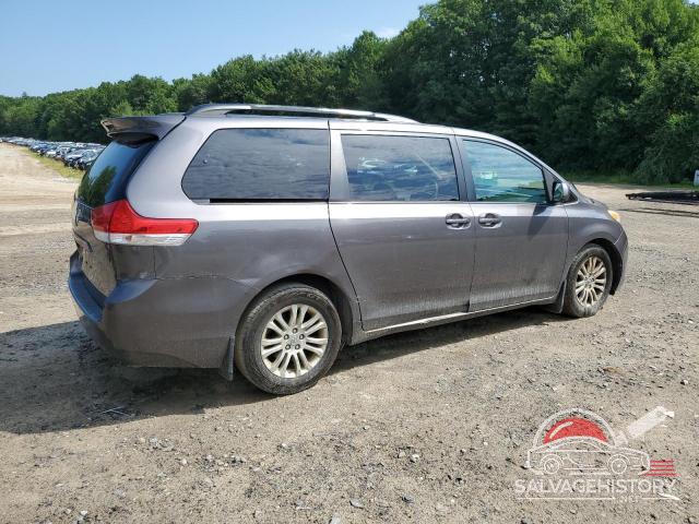 5TDYK3DC8CS188870 2012 TOYOTA All Models photo no. 3