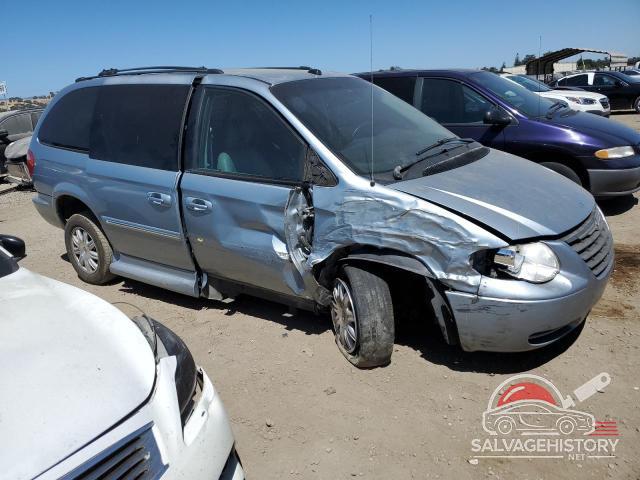 2C8GP54L95R452892 2005 CHRYSLER MINIVAN photo no. 4