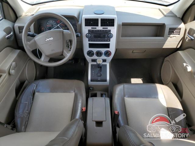 1J8FT28W48D570229 2008 JEEP PATRIOT photo no. 8