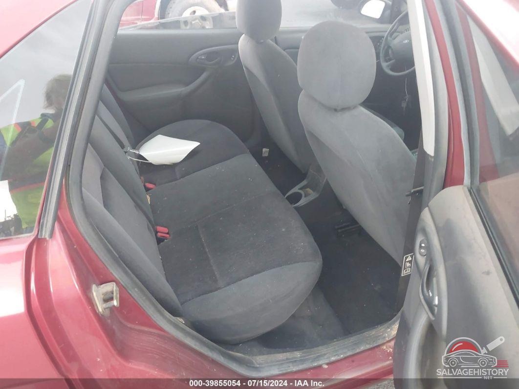 1FAFP34331W313947 2001 FORD FOCUS photo no. 8