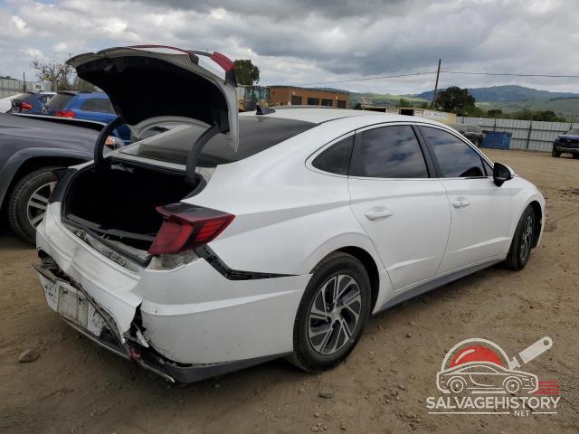 KMHL24JJ6LA009673 2020 HYUNDAI SONATA photo no. 3