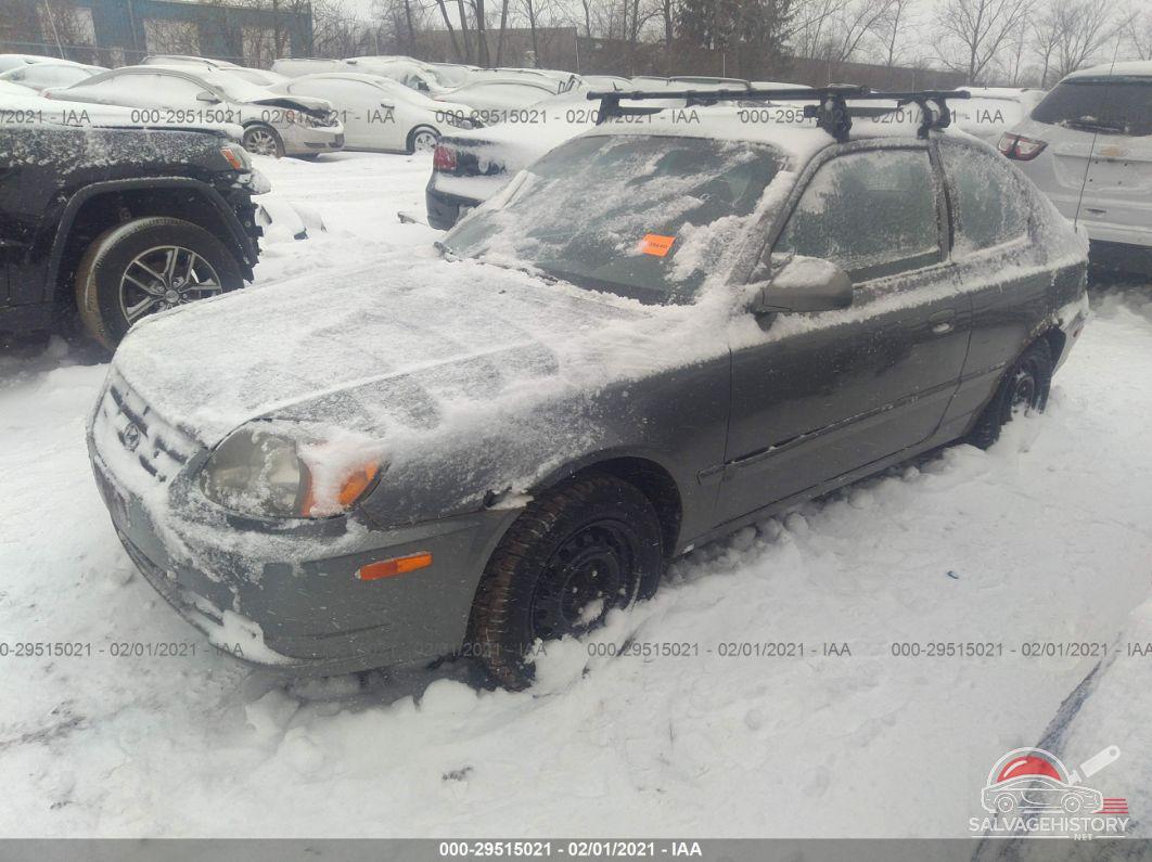 KMHCG35C85U348928 2005 HYUNDAI ACCENT photo no. 2