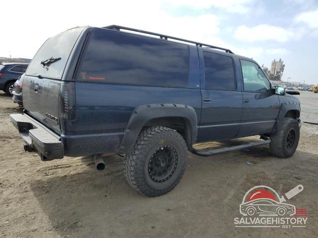 3GNEC16R0XG216503 1999 CHEVROLET SUBURBAN photo no. 3
