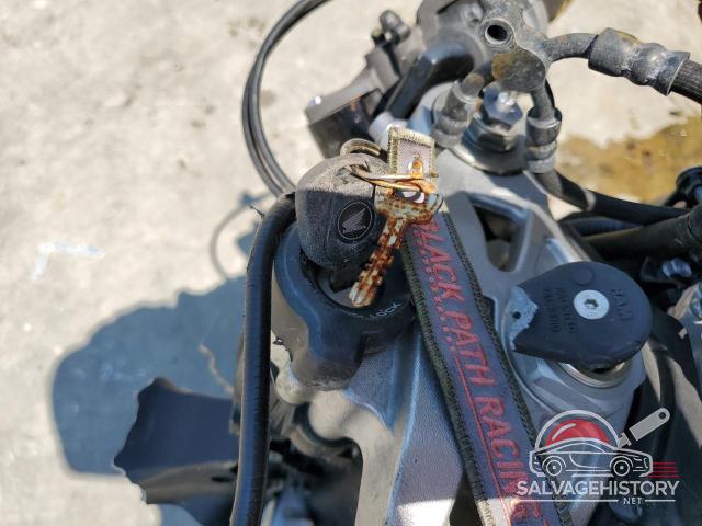 JH2SC59058M009708 2008 HONDA CBR CYCLE photo no. 8