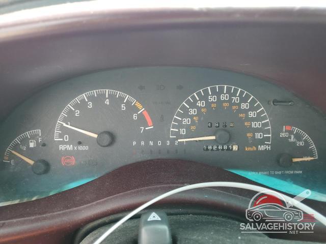 1G2WP52K02F196821 2002 PONTIAC GRANDPRIX photo no. 9