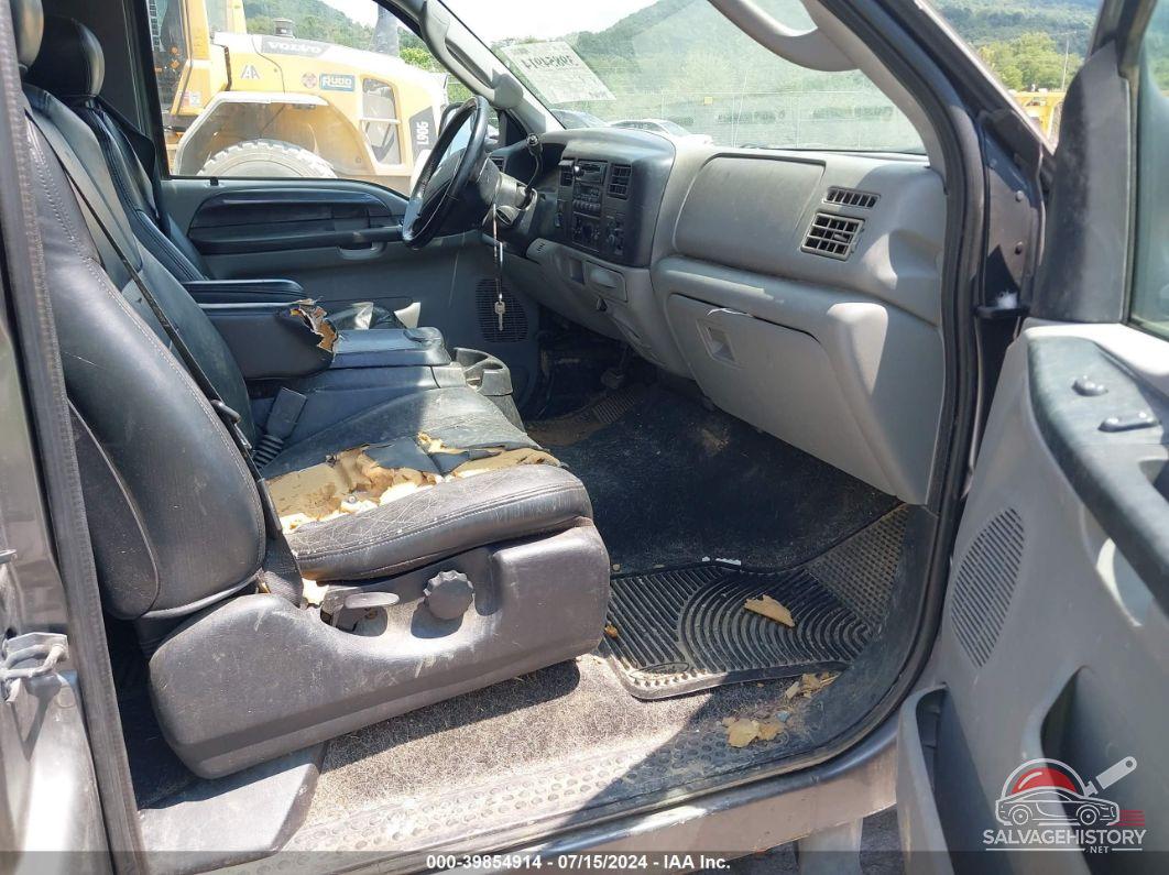 1FTNX21LX3EA11066 2003 FORD F-250 photo no. 5