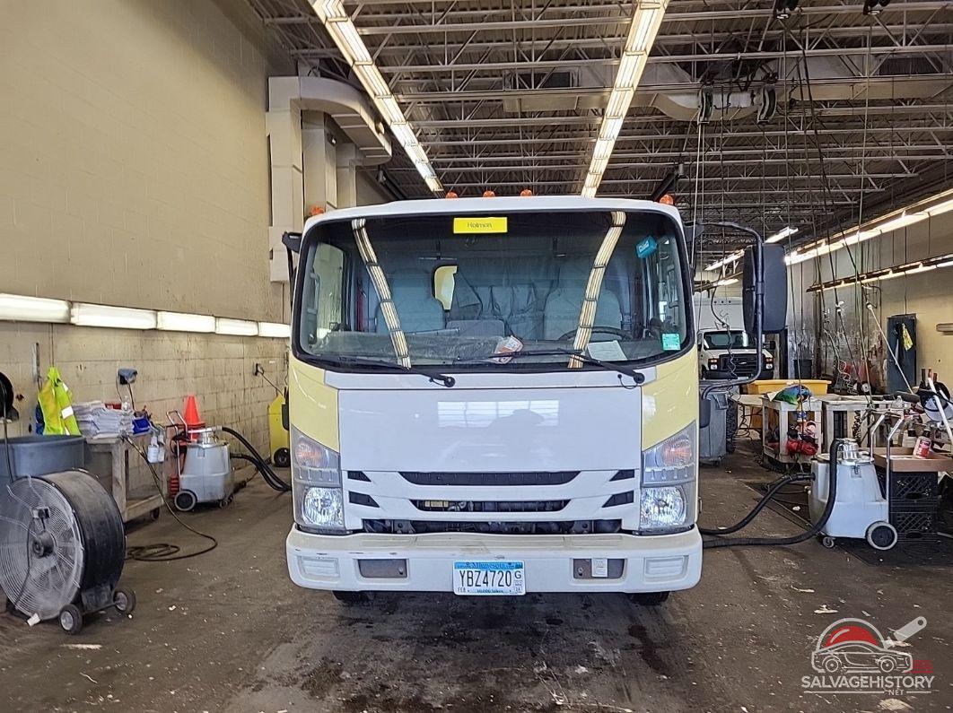 54DC4W1C7HS801274 2017 ISUZU NPR HD GAS REG photo no. 5