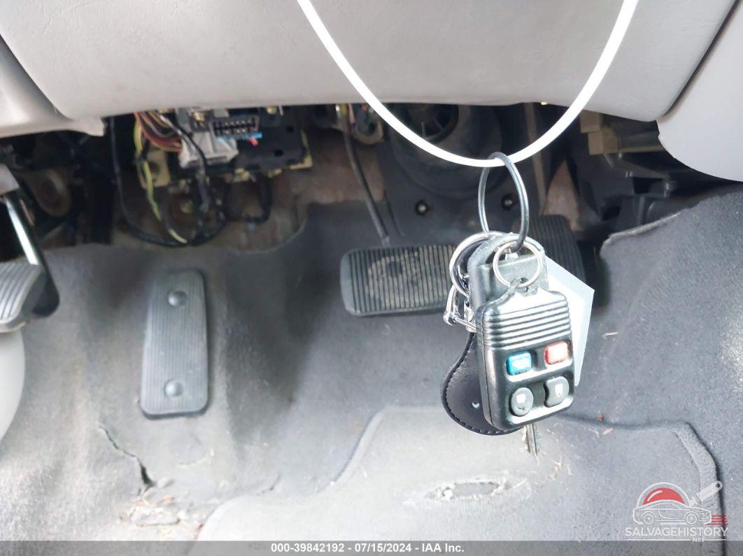 1FAFP53285A241585 2005 FORD TAURUS photo no. 11