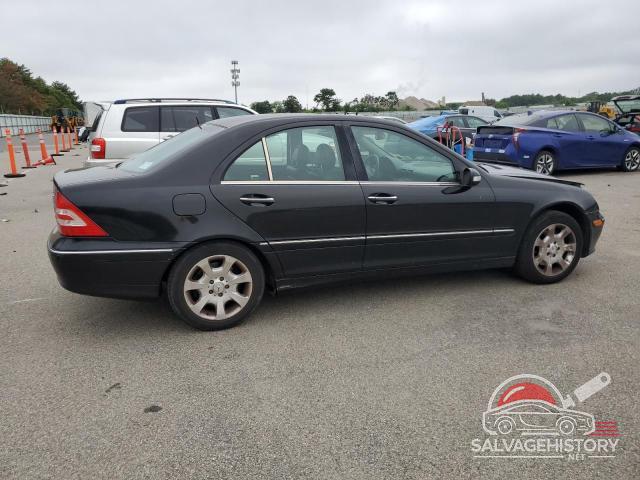 WDBRF81J65F565576 2005 MERCEDES-BENZ C-CLASS photo no. 3