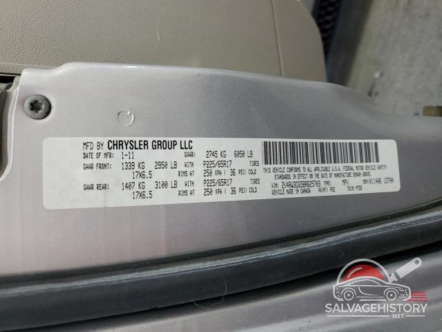 2V4RW3DG5BR625703 2011 VOLKSWAGEN ROUTAN photo no. 13