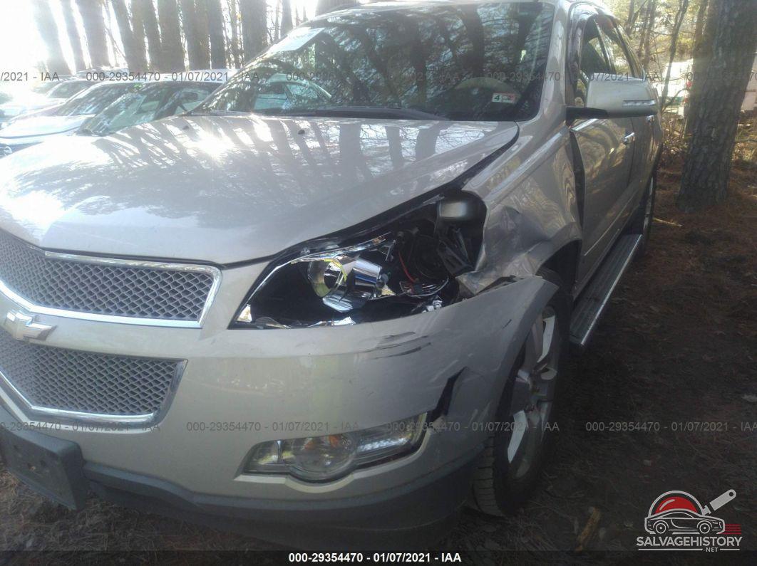 1GNKRLED1BJ361978 2011 CHEVROLET TRAVERSE photo no. 6