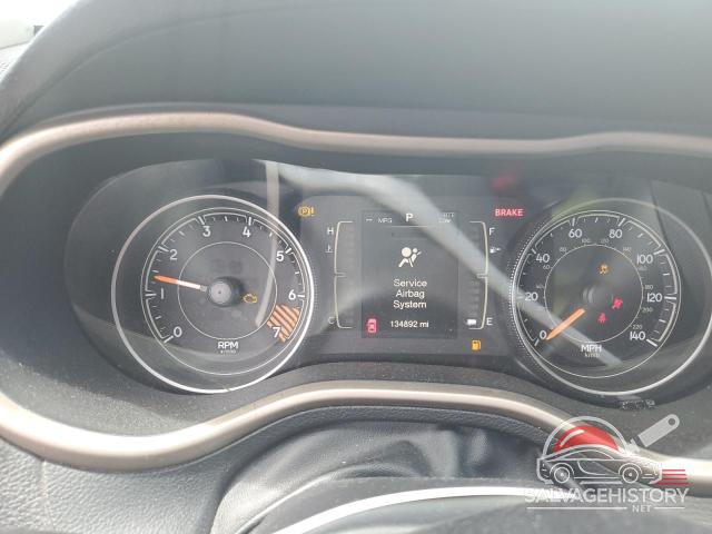 1C4PJLCB8FW706701 2015 JEEP GRAND CHER photo no. 9