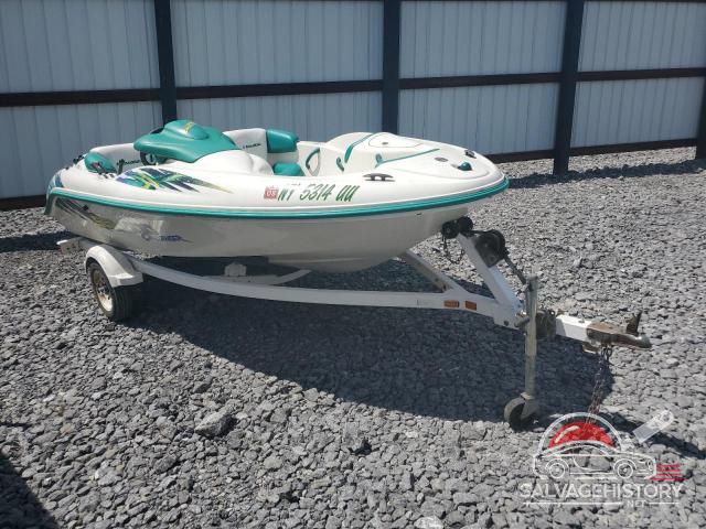 CECB0071E900 2000 BOM SEADOO photo no. 1
