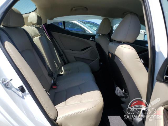 5XXGN4A77CG006366 2012 KIA OPTIMA photo no. 10