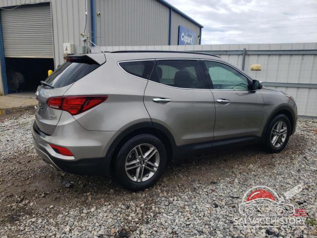 5NMZU3LB4JH078356 2018 HYUNDAI SANTA FE photo no. 3