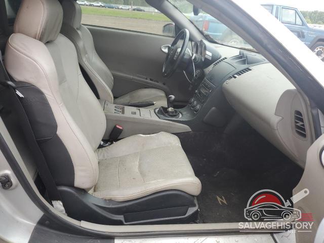 JN1AZ36A74T015792 2004 NISSAN 350Z photo no. 10