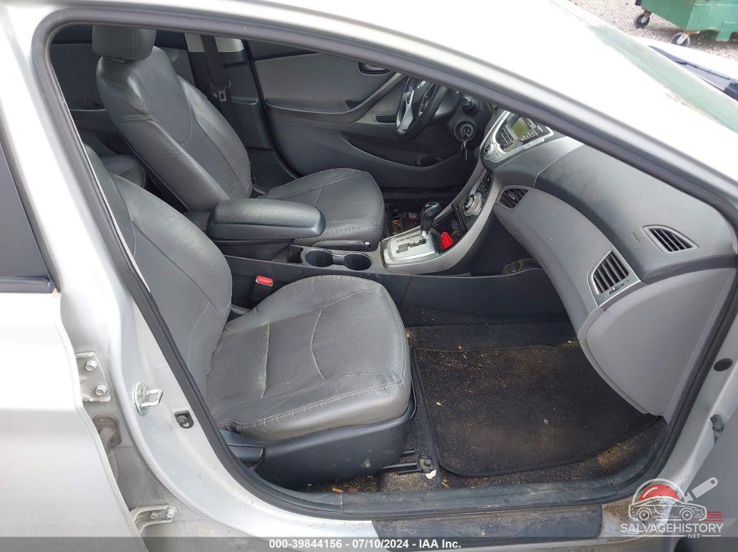 KMHDH4AEXCU277744 2012 HYUNDAI ELANTRA photo no. 5
