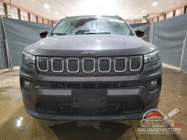 3C4NJDBB1NT163887 2022 JEEP COMPASS photo no. 5