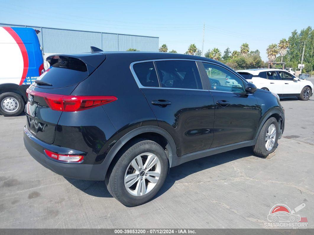 KNDPMCAC8J7331379 2018 KIA SPORTAGE photo no. 4