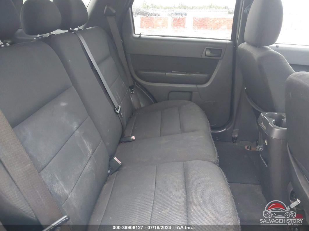 1FMCU03719KA36268 2009 FORD ESCAPE photo no. 8