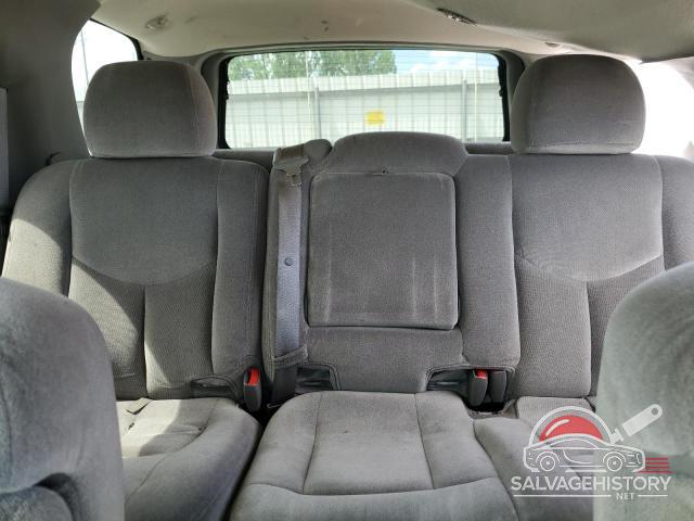 1GKEC13V25R101400 2005 GMC YUKON photo no. 10