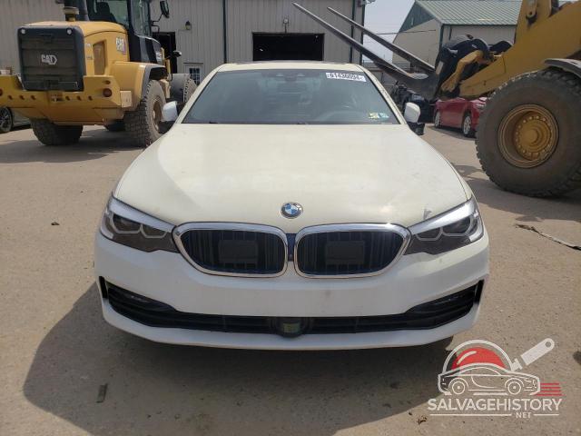 WBAJE7C58JWC56939 2018 BMW 5 SERIES photo no. 5