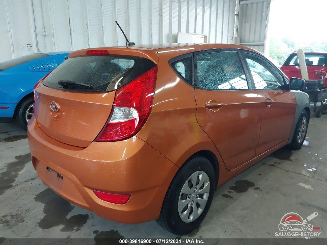 KMHCT5AE6HU306390 2017 HYUNDAI ACCENT photo no. 4