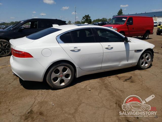SAJAR4BG4HA977175 2017 JAGUAR XE photo no. 3