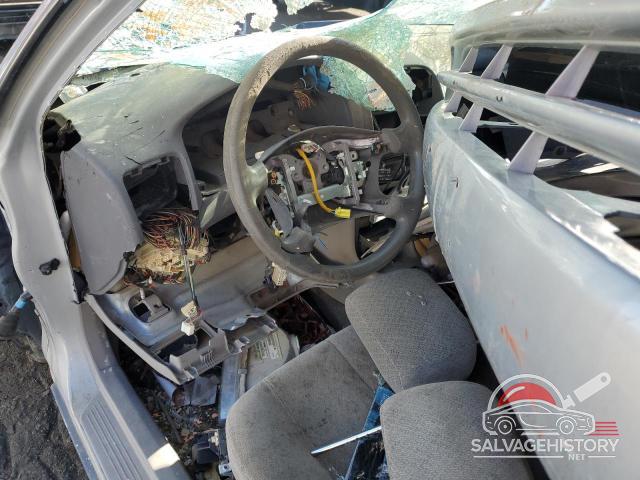 1NXBR12E7YZ365577 2000 TOYOTA COROLLA photo no. 8