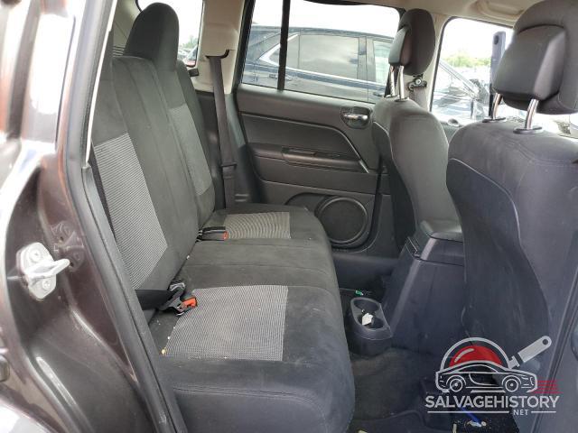 1C4NJDBB7HD143055 2017 JEEP COMPASS photo no. 10