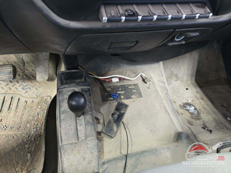 1GC2KUEG3JZ283104 2018 CHEVROLET SILVERADO 2500HD photo no. 8