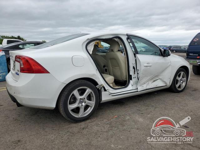 YV1622FSXC2021482 2012 VOLVO S60 photo no. 3